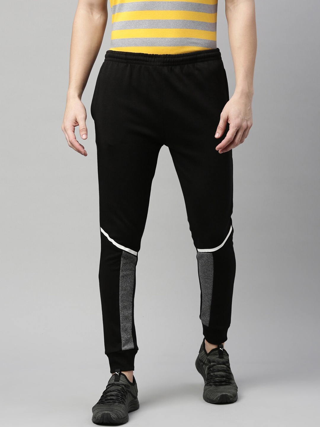 

Proline Men Black Solid Cotton Joggers