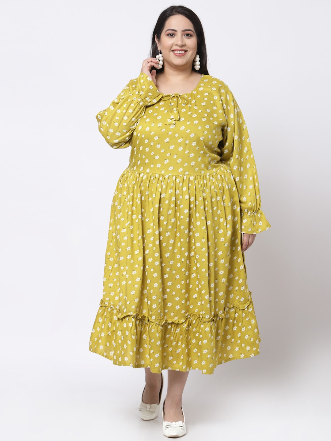 

KLOTTHE Women Yellow Floral Midi Dress