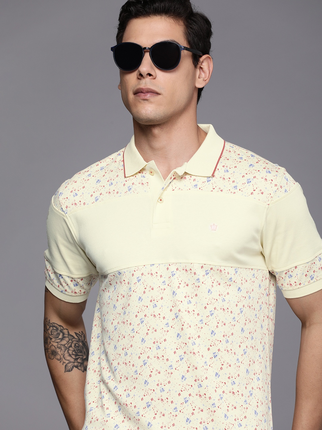 

Louis Philippe Men Yellow & Blue Abstract Printed Polo Collar Pure Cotton T-shirt