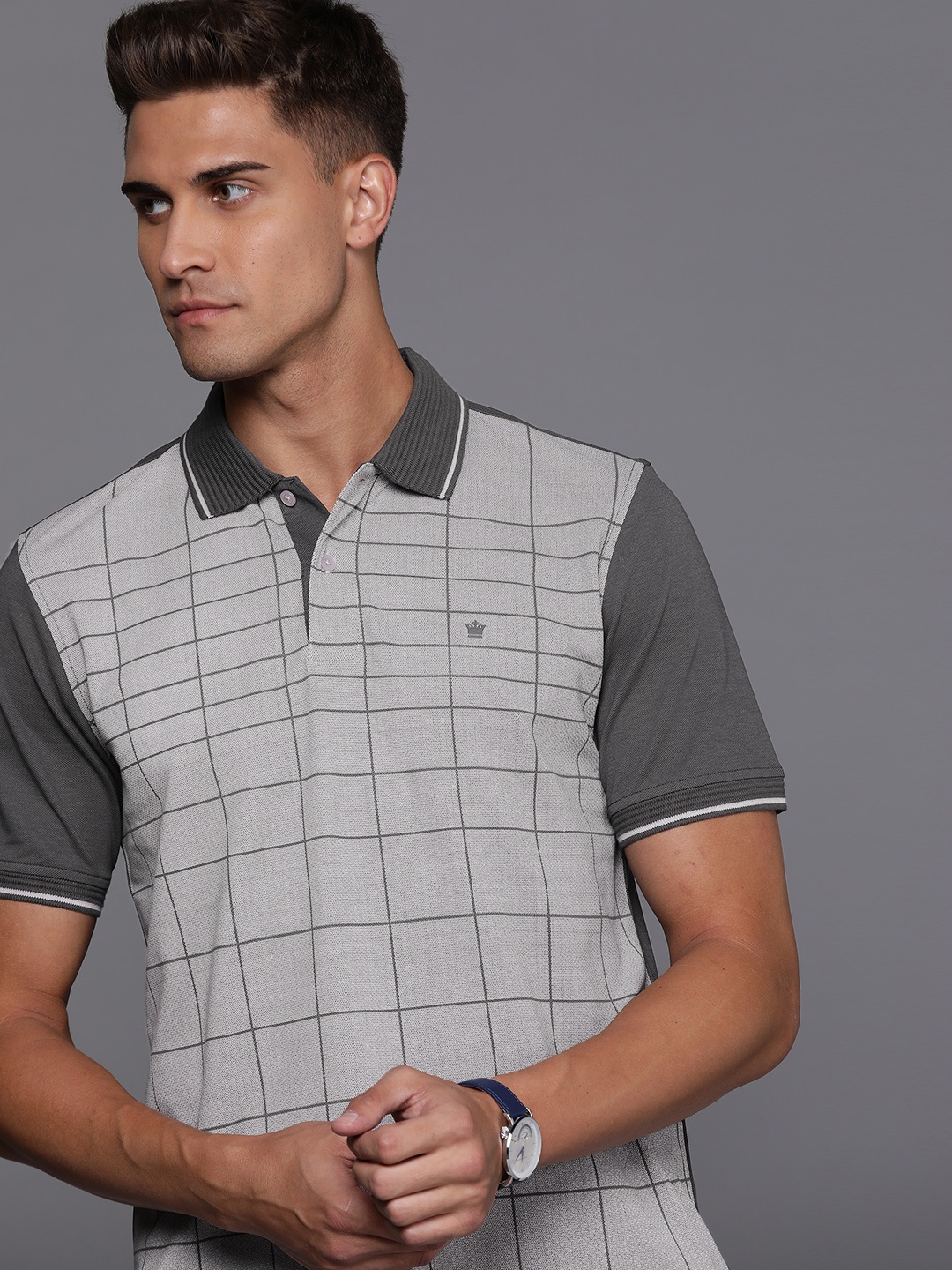 

Louis Philippe Men Grey Checked Polo Collar T-shirt