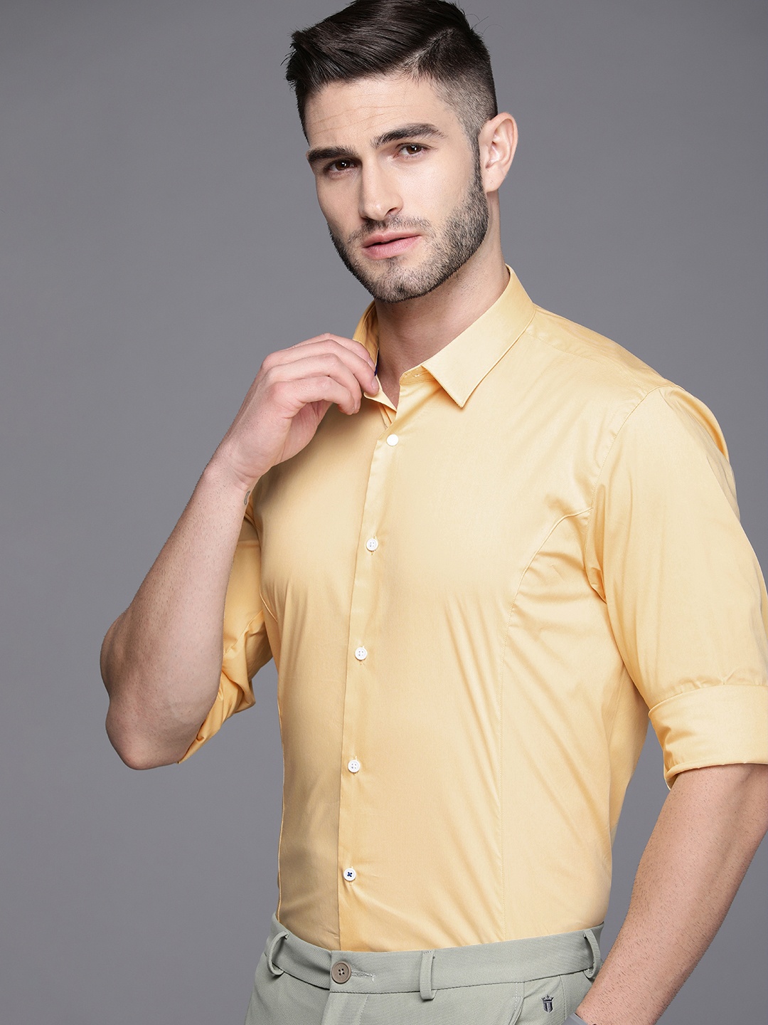 

Louis Philippe Ath Work Men Yellow Solid Super Slim Fit Semiformal Shirt