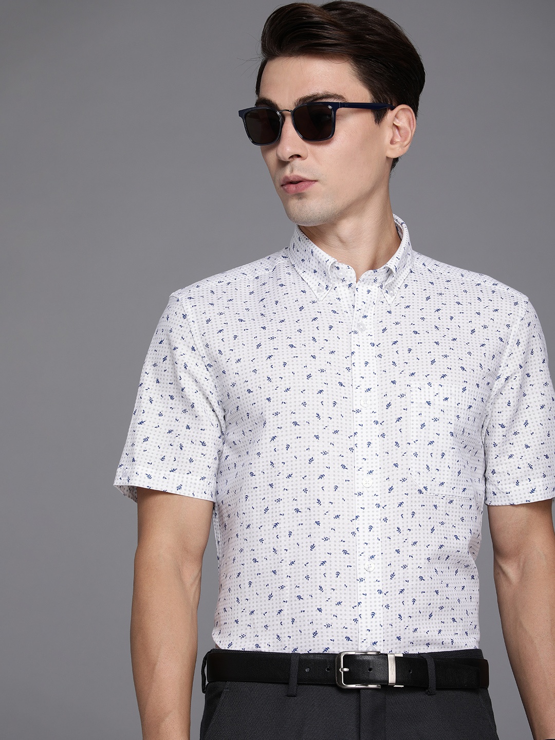 

Louis Philippe Men White & Blue Classic Printed Pure Cotton Formal Shirt