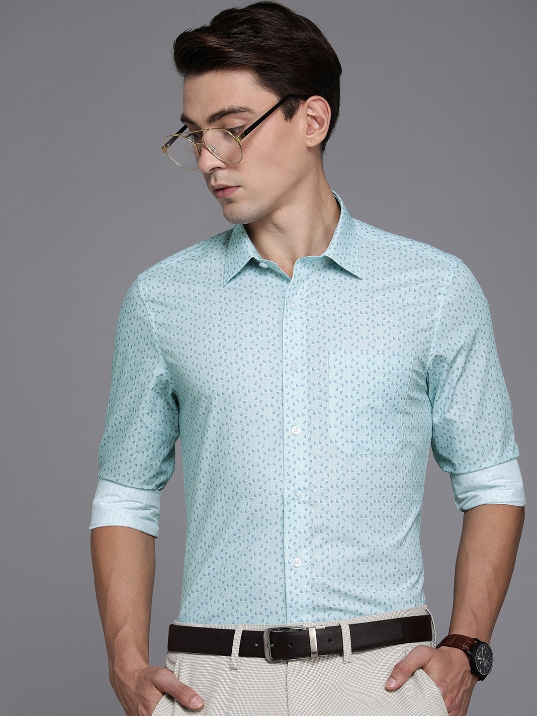 

Louis Philippe Men Mint Green And Blue Slim Fit Geometric Printed Pure Cotton Formal Shirt