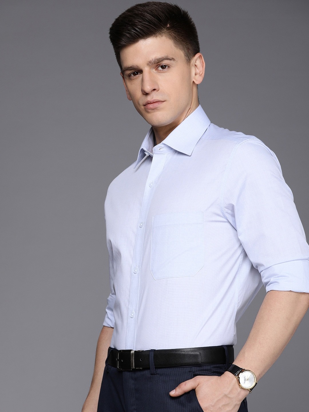 

Louis Philippe Men Blue Solid Classic Fit Formal Pure Cotton Shirt