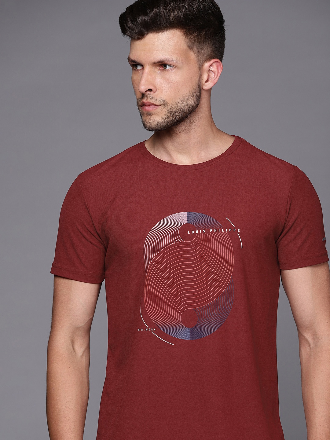 

Louis Philippe Ath Work Men Maroon Geometric Printed Slim Fit T-shirt