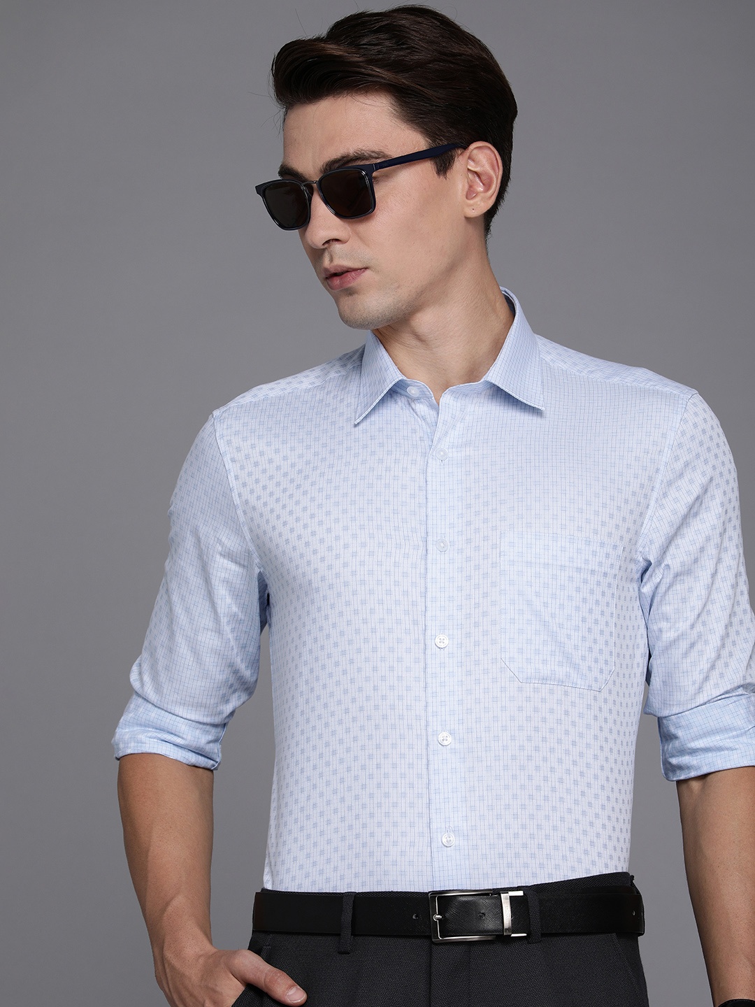 

Louis Philippe Men Blue Pure Cotton Solid Slim Fit Printed Formal Shirt
