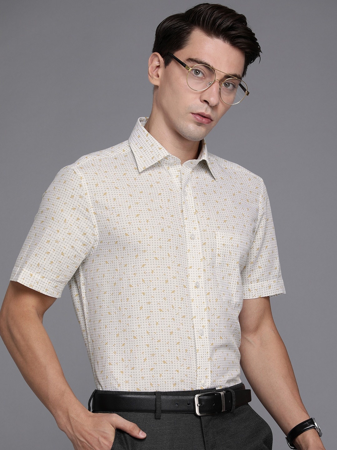 

Louis Philippe Men White & Classic Fit Printed Formal Shirt