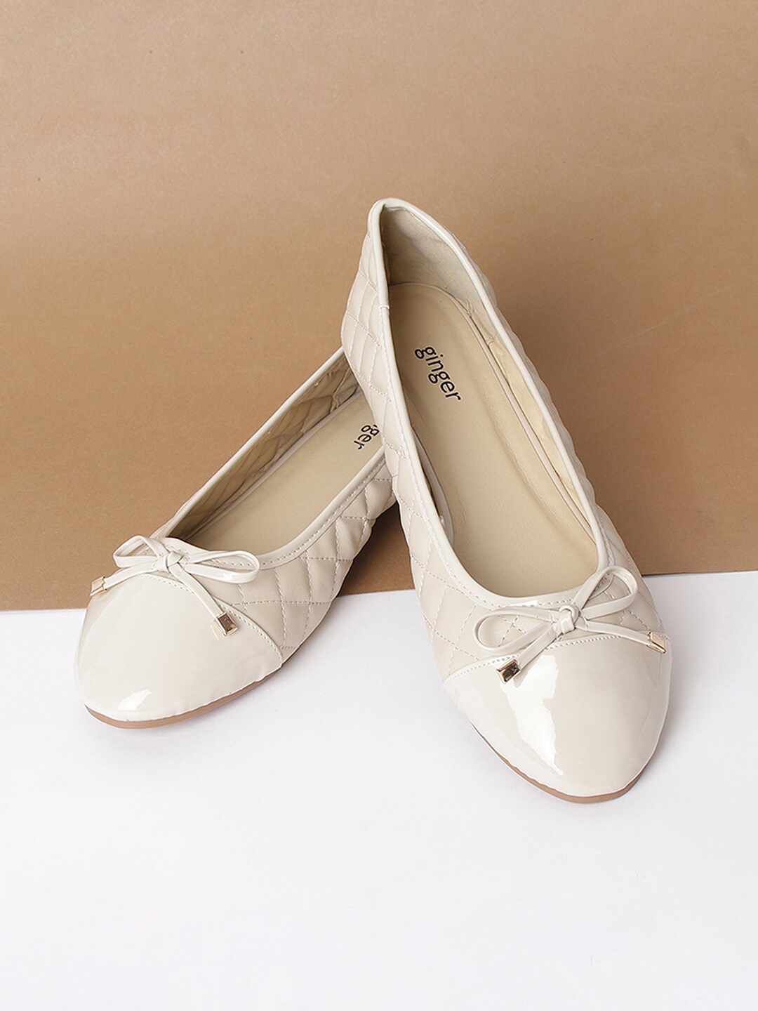 

Ginger by Lifestyle Women Beige Ballerinas with Bows Flats
