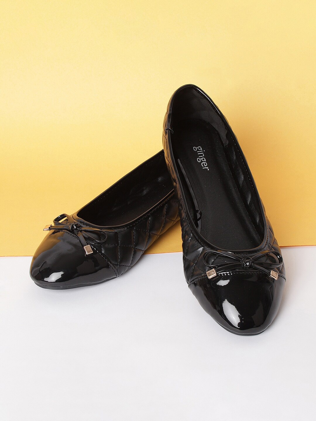 

Ginger by Lifestyle Women Black Ballerinas with Bow