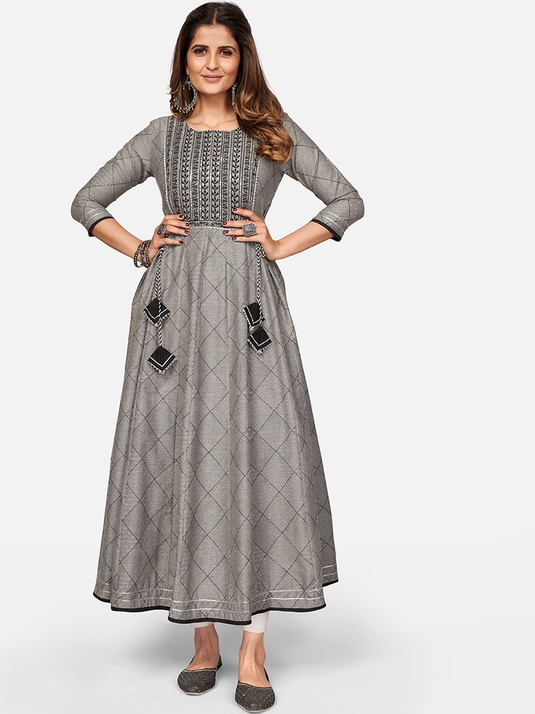 

Vbuyz Women Grey Floral Yoke Design Anarkali Kurta