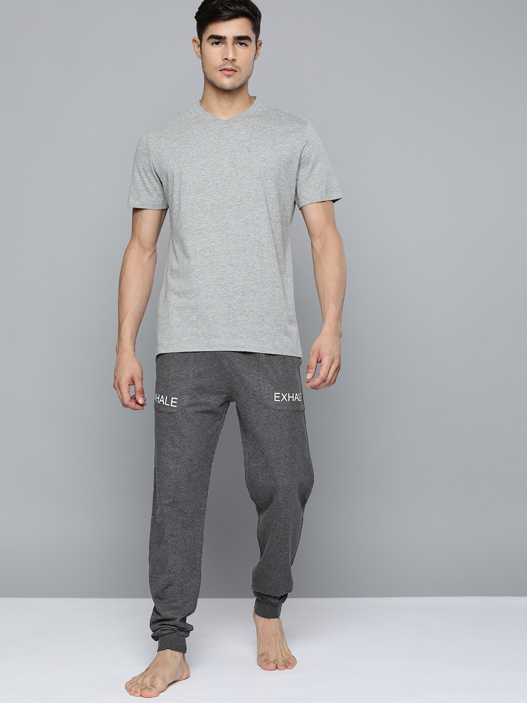 

HRX By Hrithik Roshan Yoga Men Anthra Mel Solid Track Pants, Charcoal