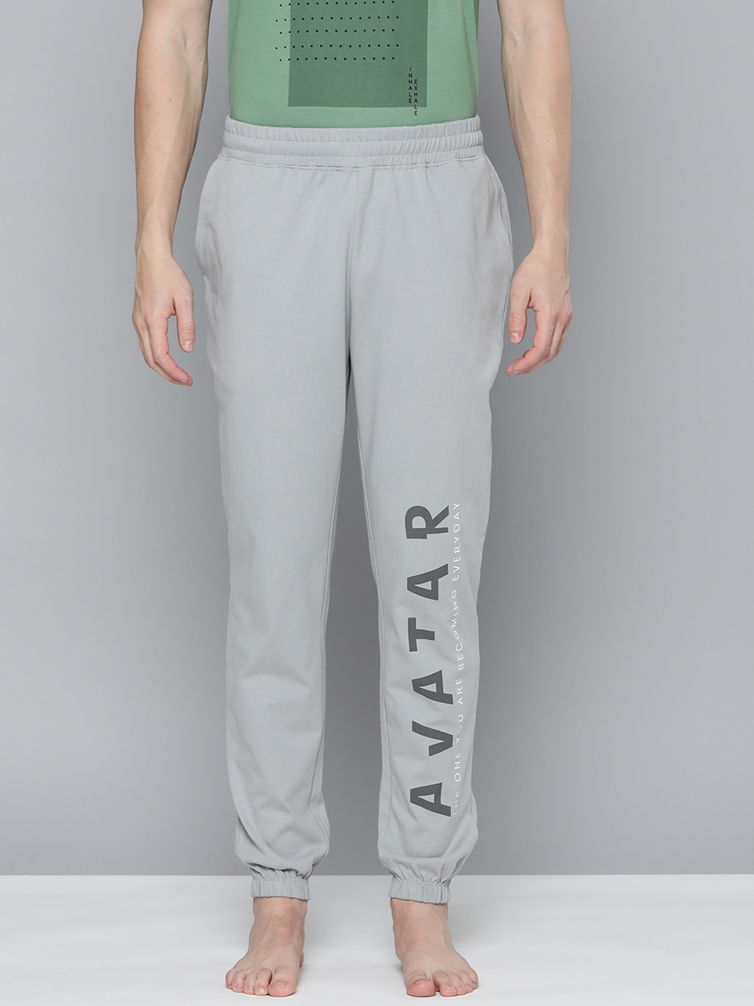

HRX By Hrithik Roshan Men Printed Organic Cotton Yoga Sustainable Track Pants, Grey