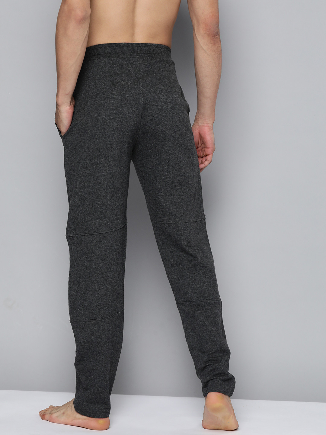 

HRX By Hrithik Roshan Yoga Men Anthra Mel Slim Fit Organic Cotton Typography Track Pants, Charcoal