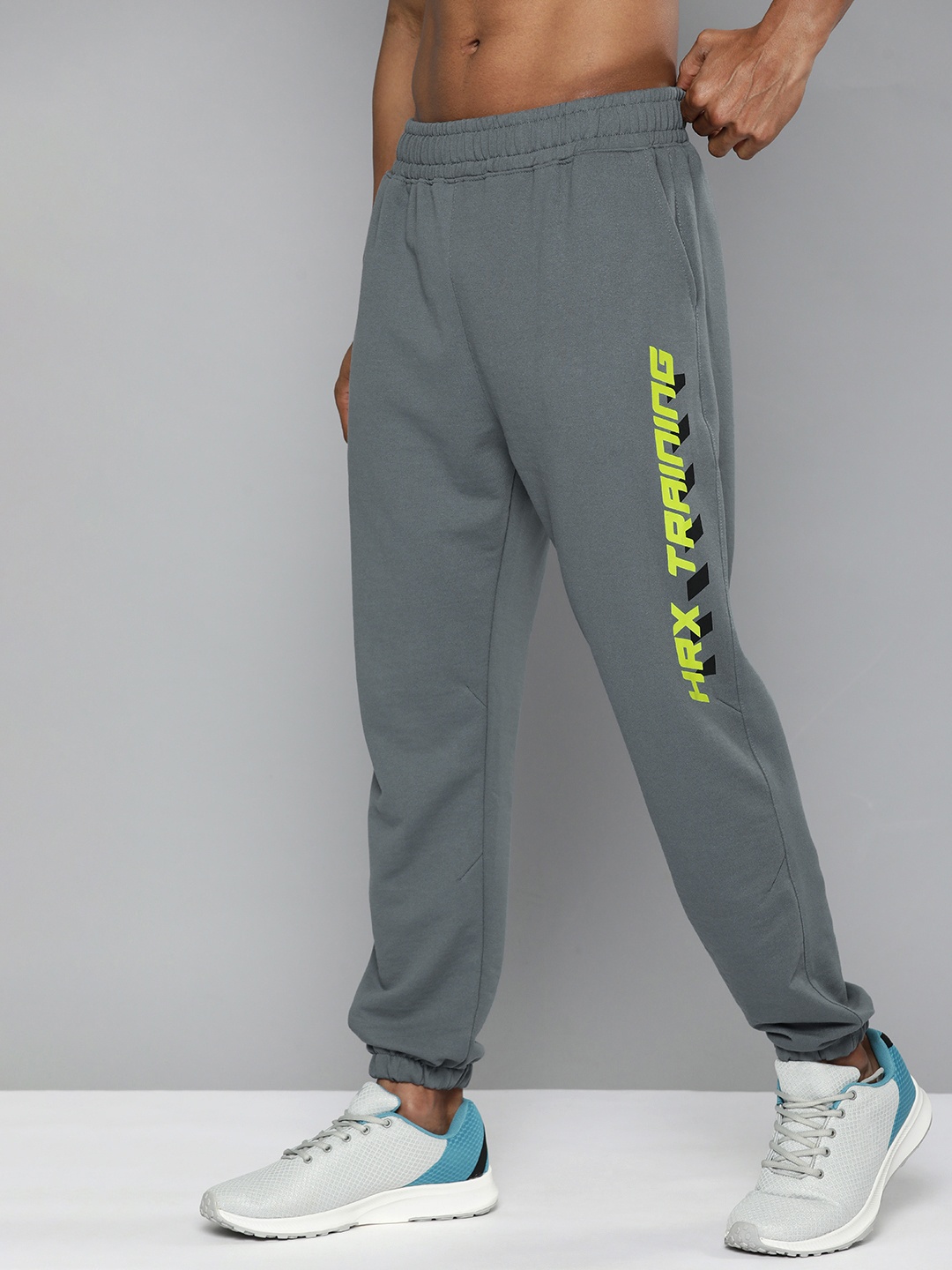 

HRX By Hrithik Roshan Training Men Pewter Bio-Wash Brand Carrier Track Pants, Grey