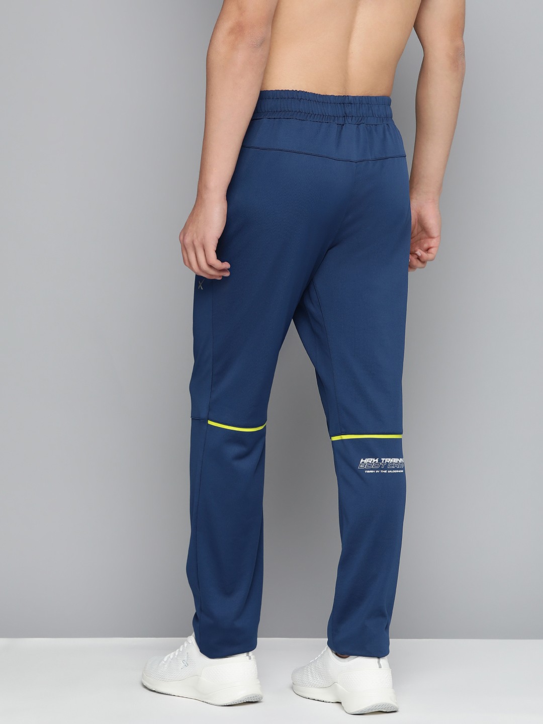 

HRX By Hrithik Roshan Training Men ESTATE BLUE Rapid-Dry Solid Track Pants, Navy blue