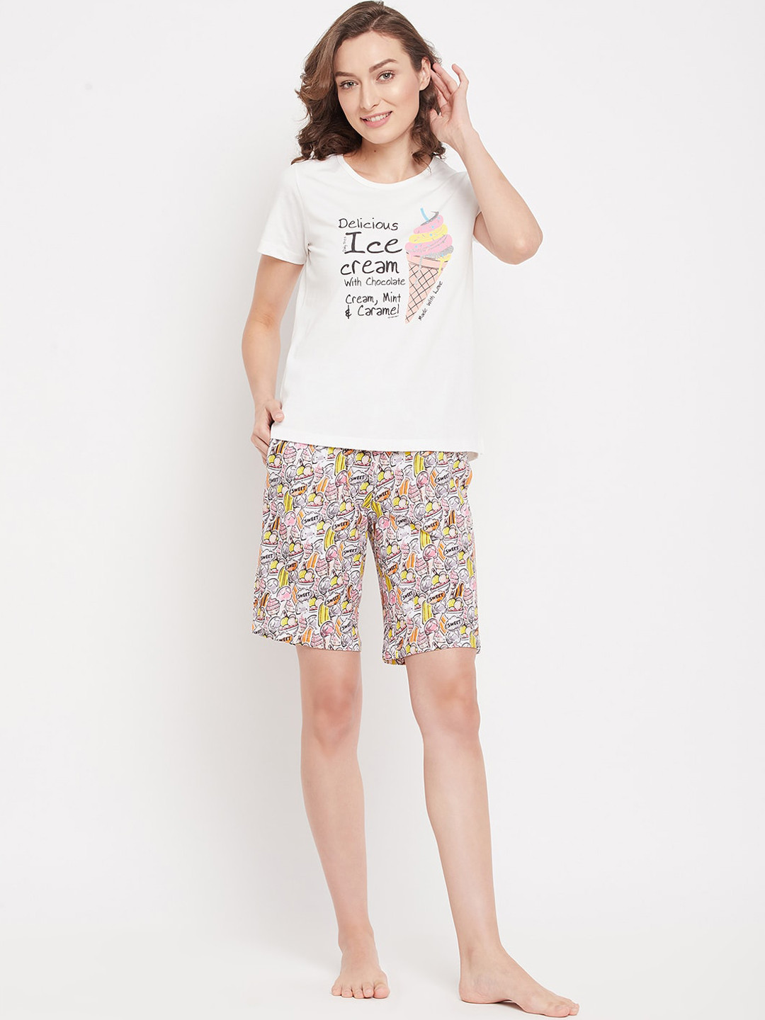 

MADAME M SECRET Women Off White Printed Night suit