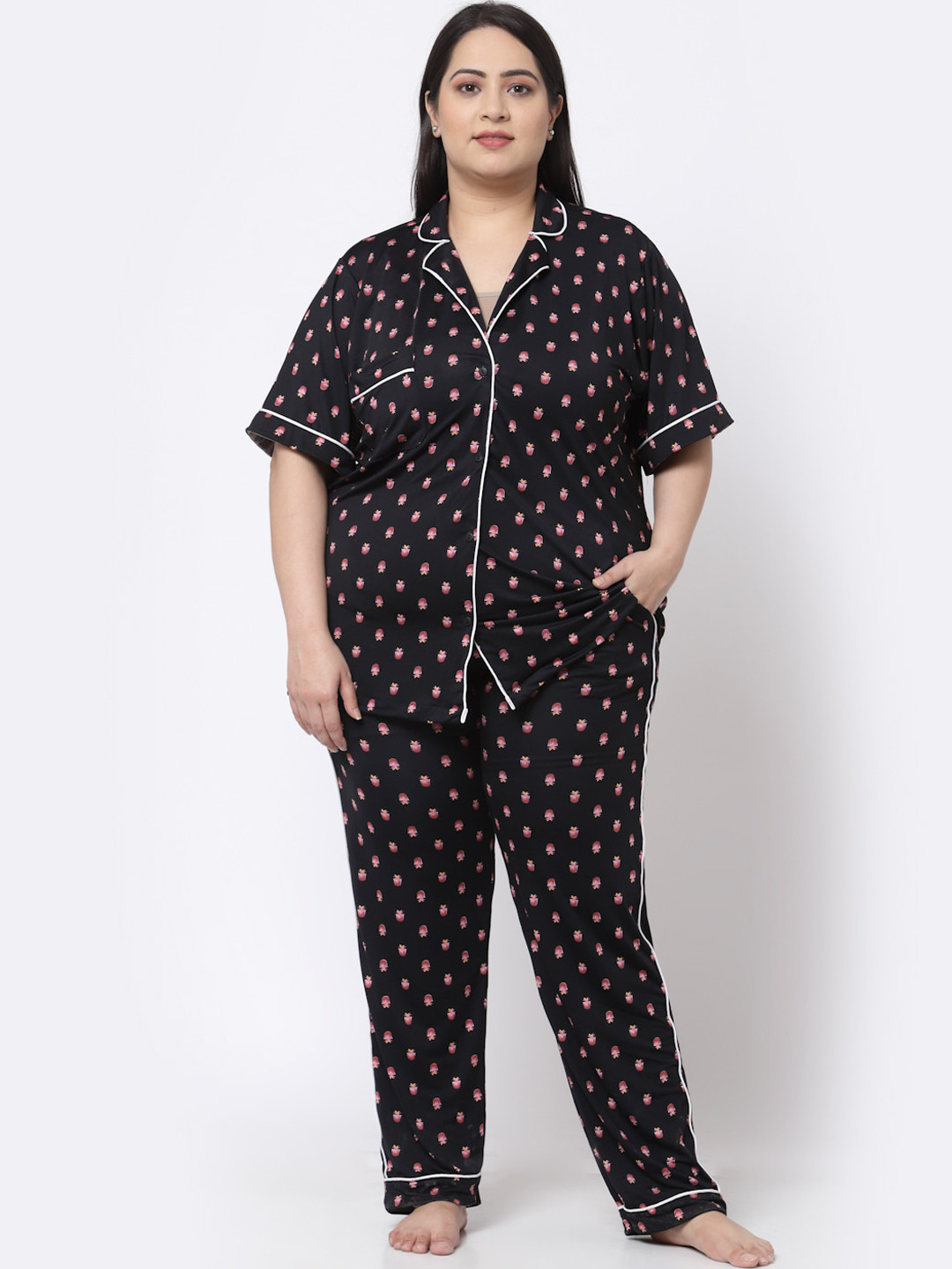 

KLOTTHE Women Black & Pink Printed Night suit