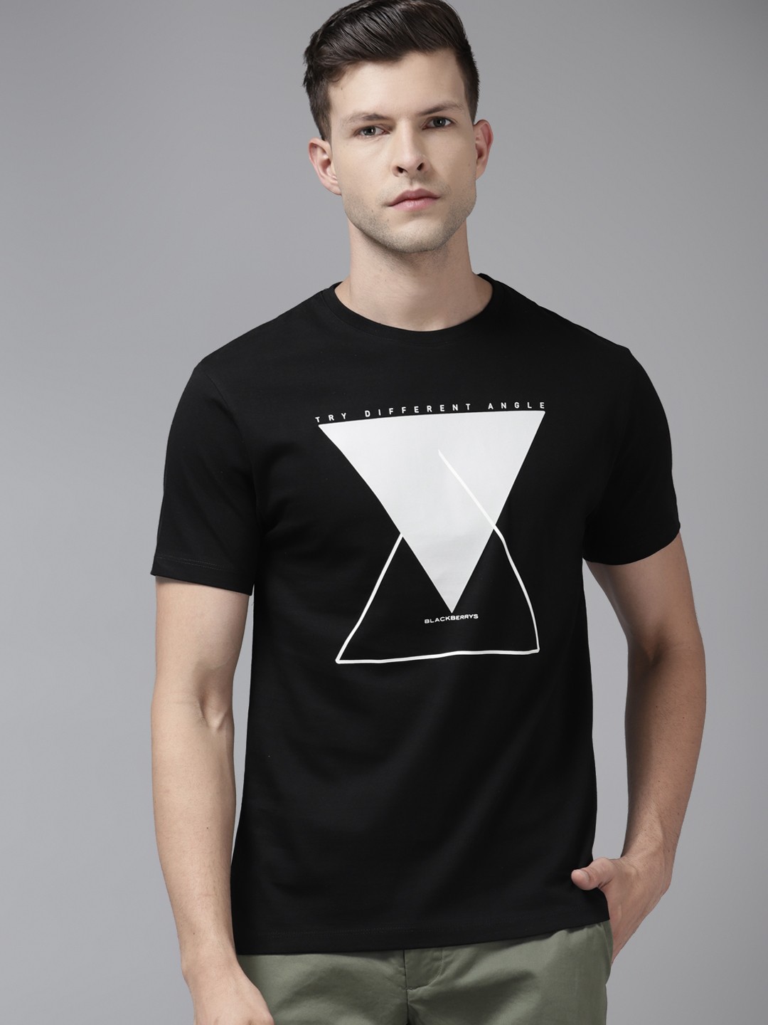 

Blackberrys Men Black & Grey Typography Printed Pure Cotton Slim Fit T-shirt