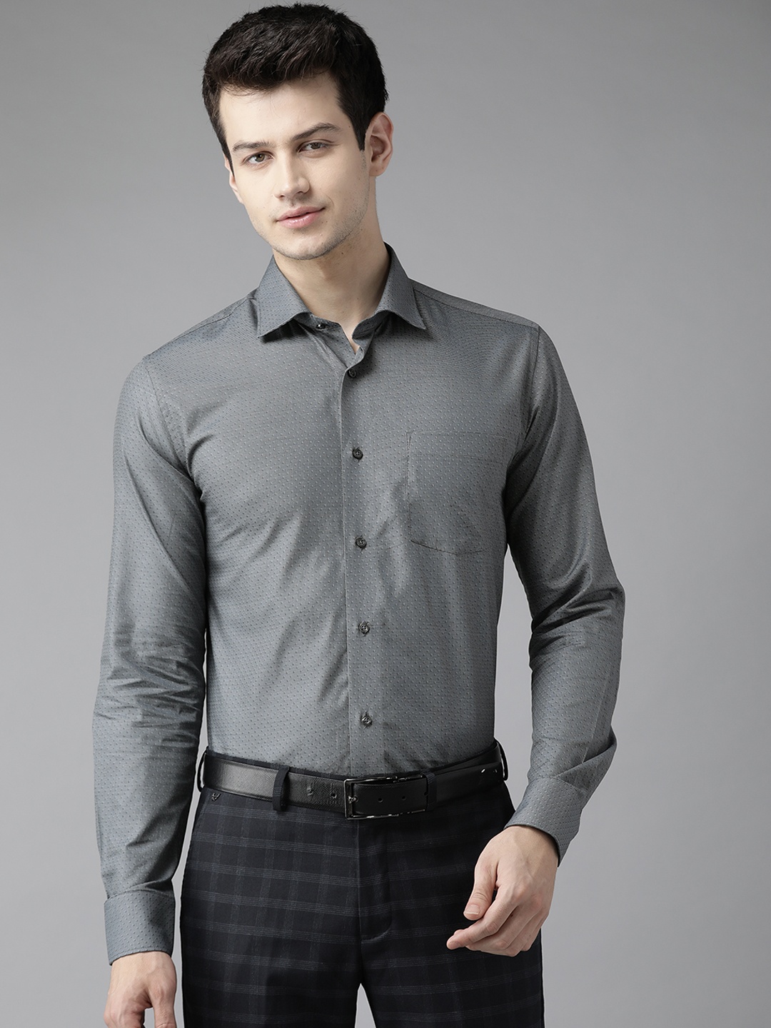 

Blackberrys Men Grey Pure Cotton India Slim Fit Printed Formal Shirt