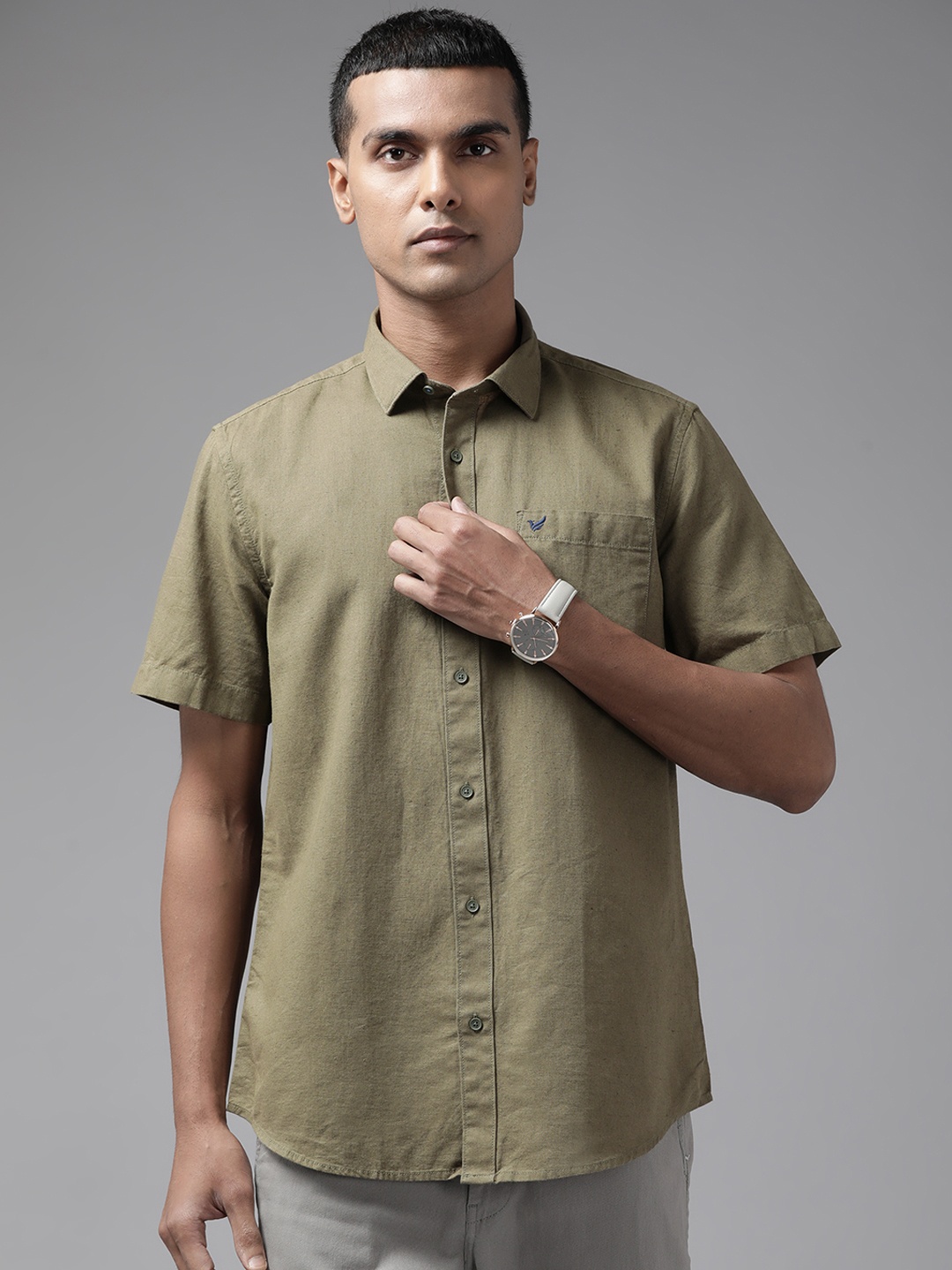 

Blackberrys Men Olive Green Cotton Linen Slim Fit Casual Shirt