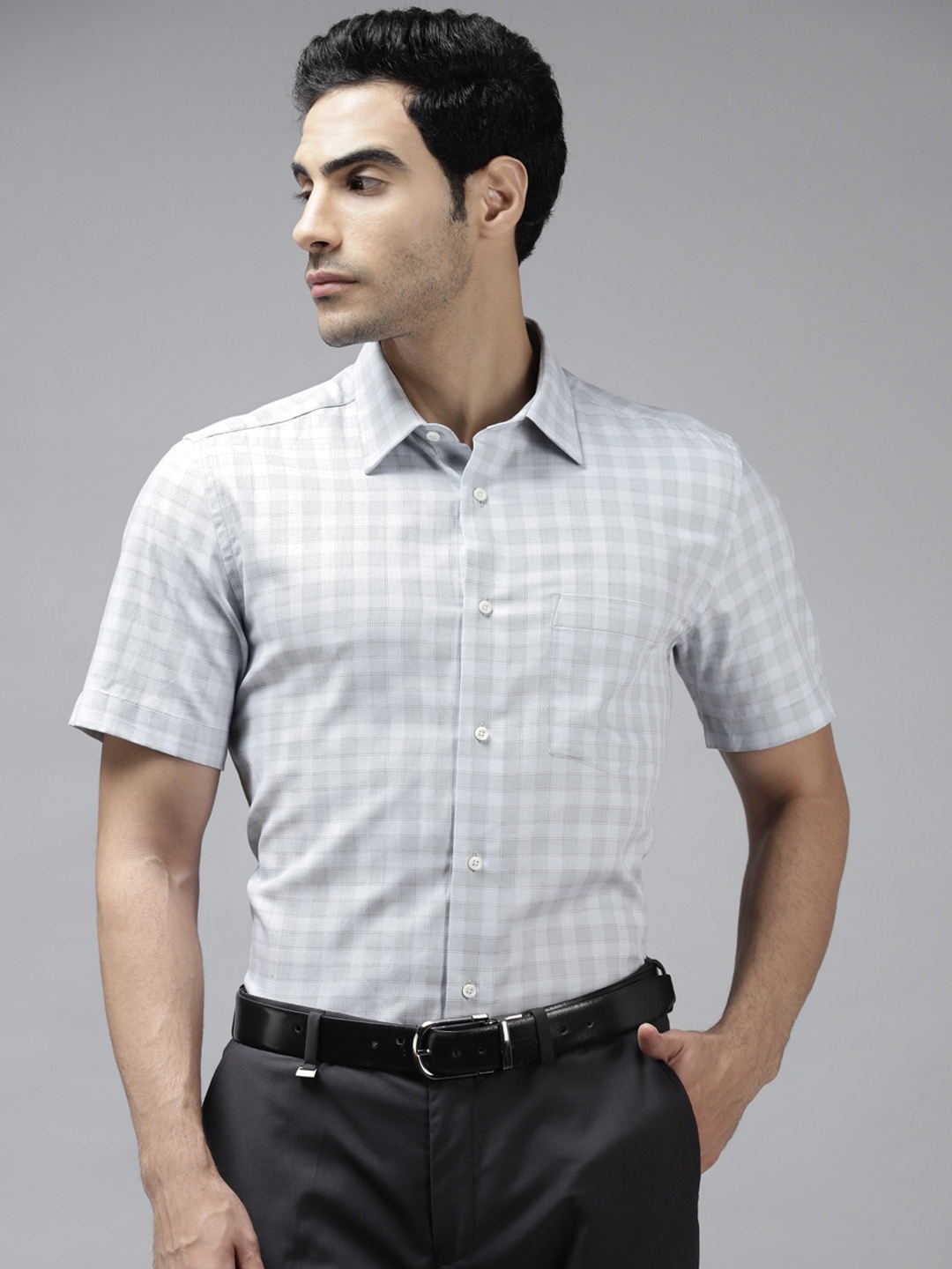 

Blackberrys Men Grey Pure Cotton India Slim Fit Checked Formal Shirt