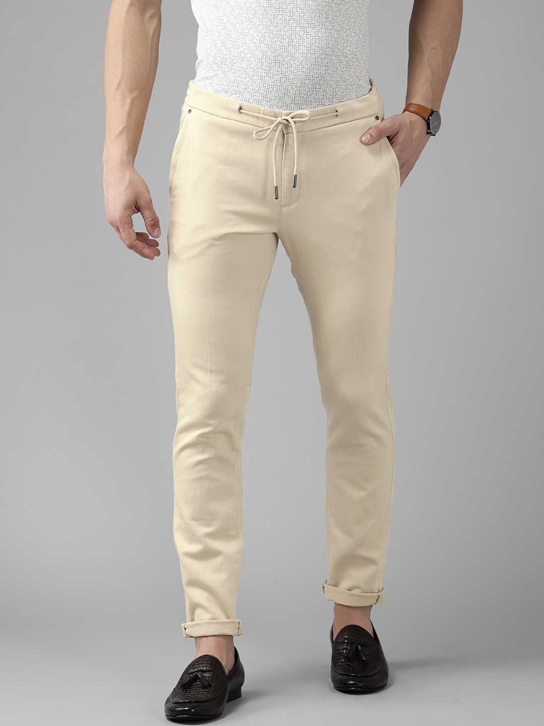 

Blackberrys Men Beige Solid Phoenix Lean Fit Narrower Fit Trousers