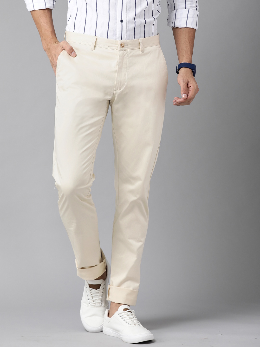 

Blackberrys Men Off White B-95 Slim Fit Chino Trousers