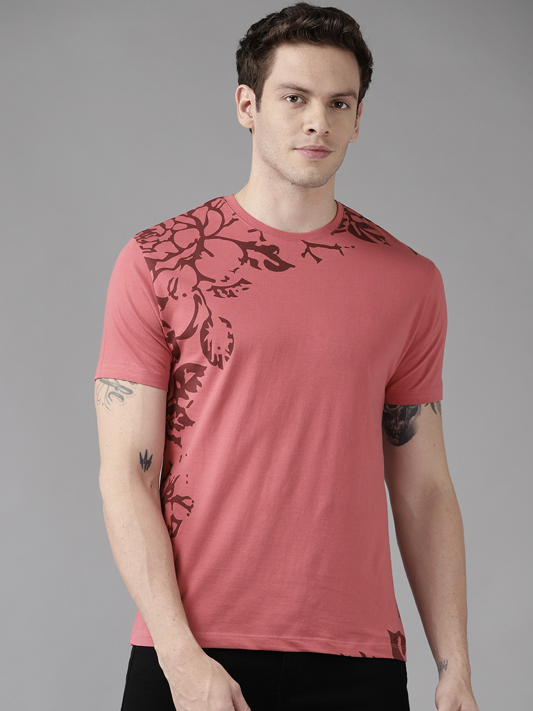 

Blackberrys Men Pink Tribal Printed Pure Cotton Slim Fit T-shirt