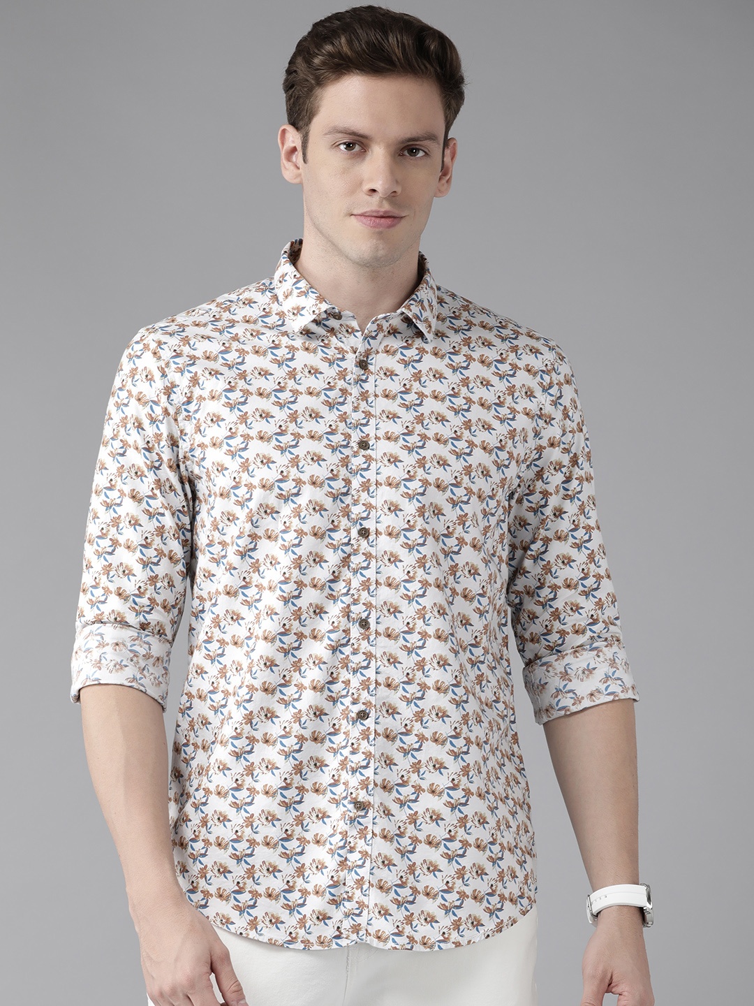 

Blackberrys Men White & Brown India Slim Fit Floral Printed Pure Cotton Casual Shirt