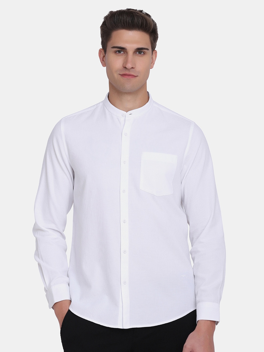 

Blackberrys Men White Pure Cotton India Slim Fit Casual Shirt