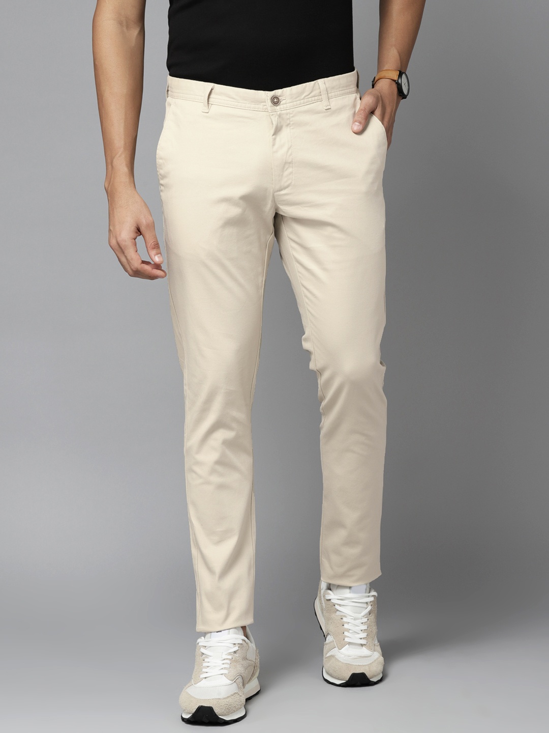 

Blackberrys Men Beige Solid B-91 Skinny Fit Trousers