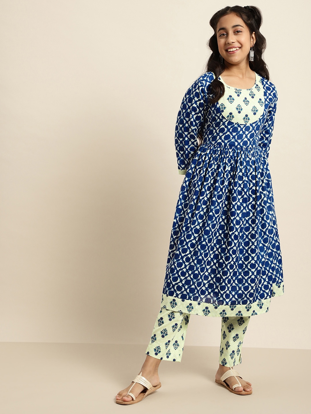 

Sangria Teen Girls Navy Blue Printed Pure Cotton Kurta Set