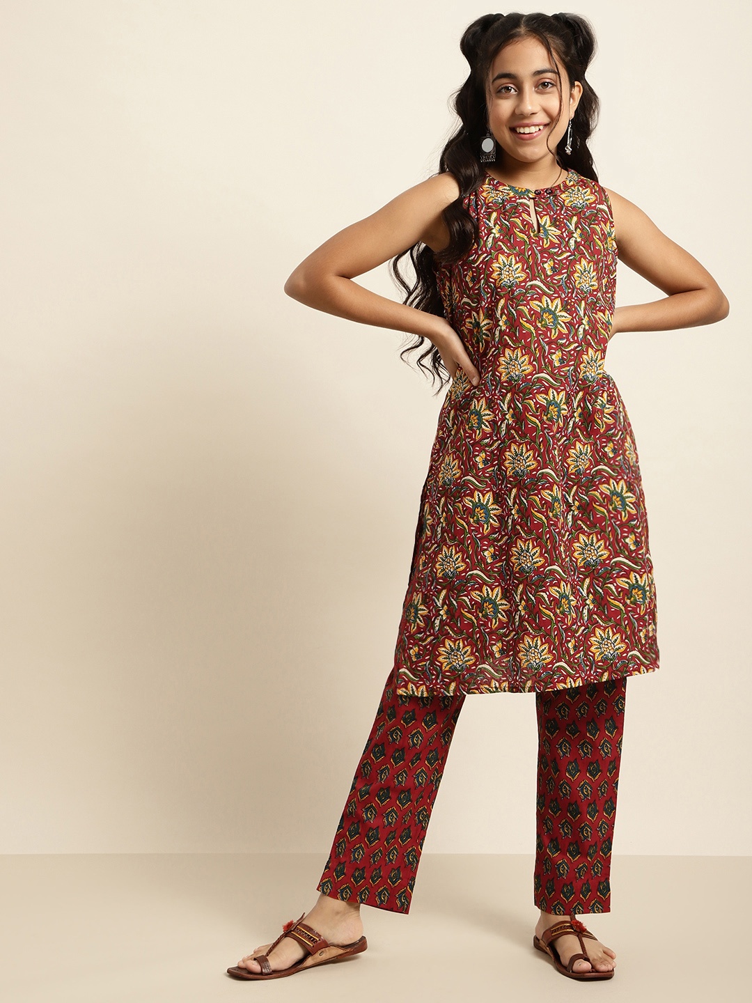 

Sangria Girls Maroon Floral Printed Pure Cotton Kurti with Trousers