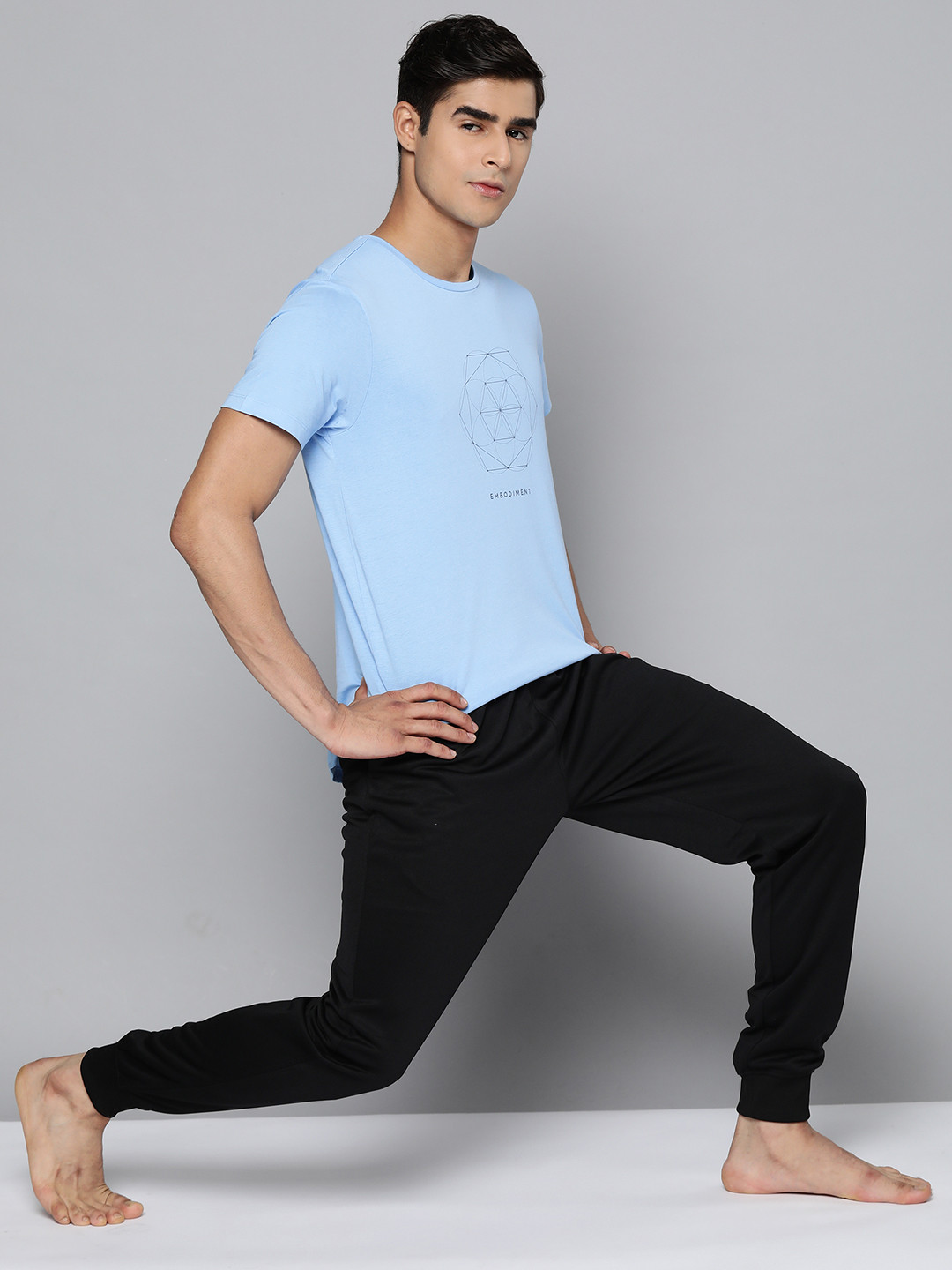 

HRX By Hrithik Roshan Yoga Men FROZEN FJORD Pure Cotton Geometric Sustainable T-shirt, Blue