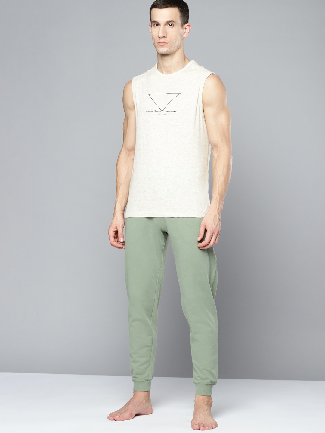 

HRX By Hrithik Roshan Yoga Men Oatmeal Mel Organic Cotton Typography Tshirts, Off white
