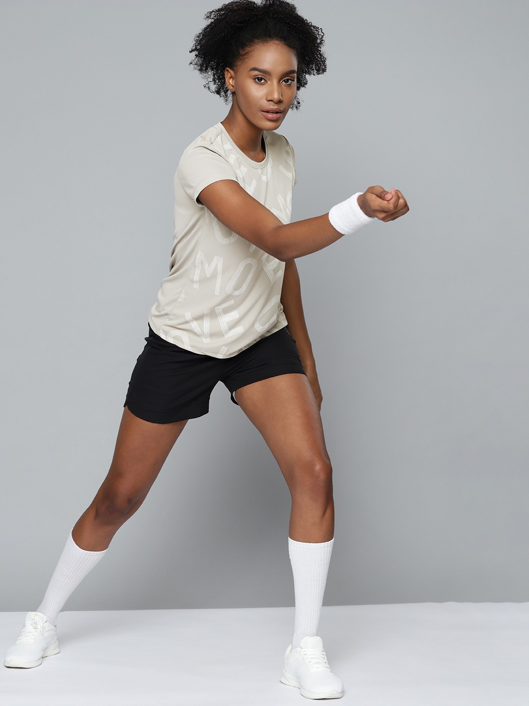 

HRX By Hrithik Roshan Racketsport Women Wet Weather Rapid-Dry Typography Tshirts, Taupe