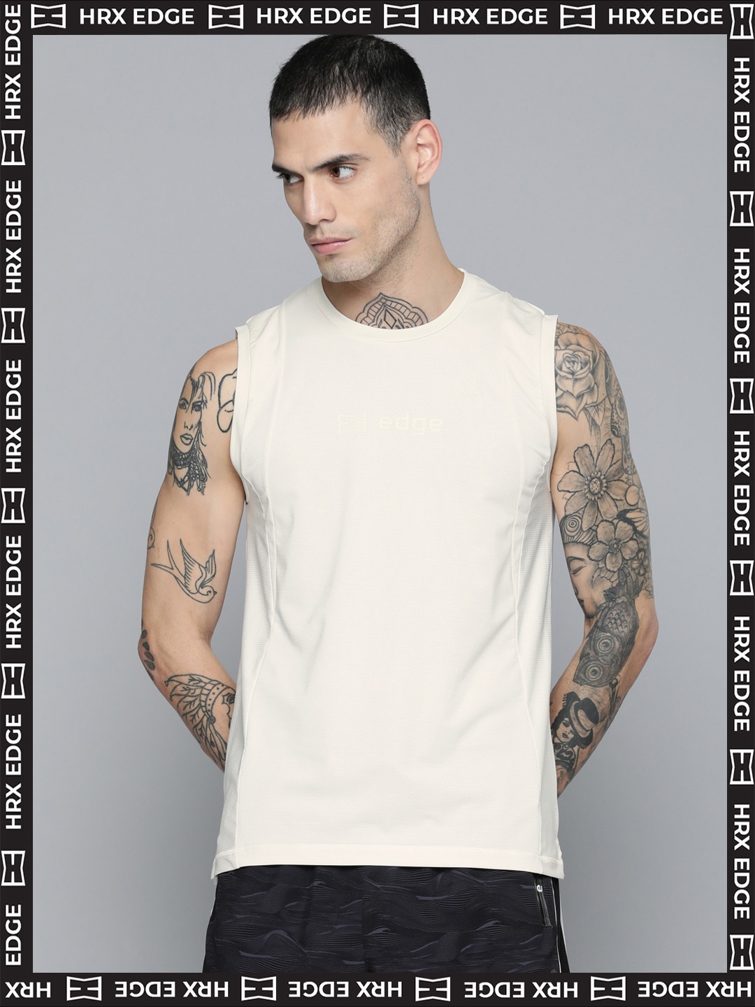 

HRX by Hrithik Roshan EDGE Men Off-White Rapid-Dry Colourblocked T-shirt