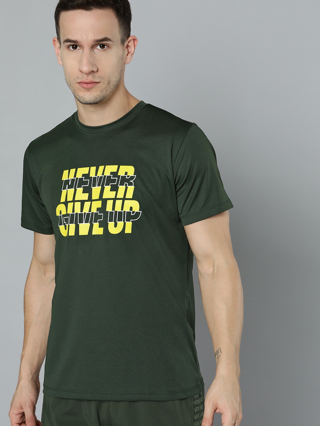 

HRX By Hrithik Roshan Training Men Kombu Green Rapid-Dry Typography Tshirts