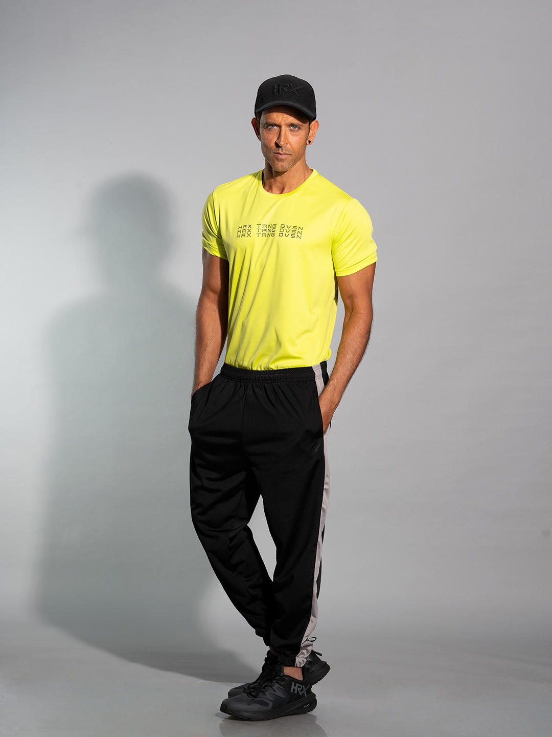 

HRX By Hrithik Roshan Training Men Neon Lime Rapid-Dry Typography Tshirts, Fluorescent green