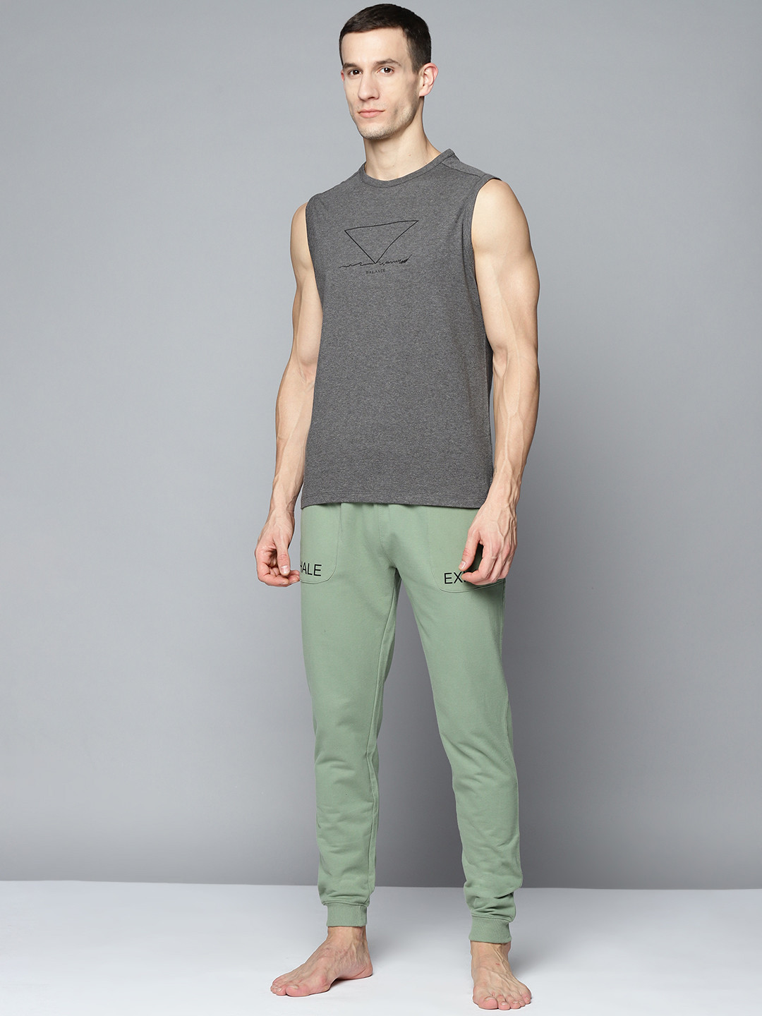 

HRX By Hrithik Roshan Yoga Men Anthra Mel Organic Cotton Typography Tshirts, Charcoal