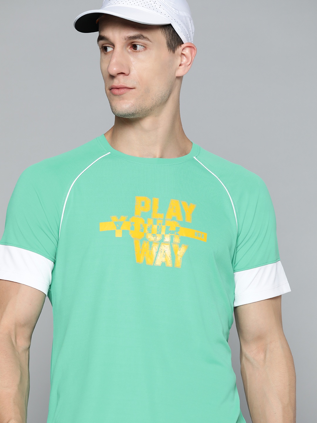 

HRX By Hrithik Roshan Racketsport Men Emerald Rapid-Dry Typography Tshirts, Sea green
