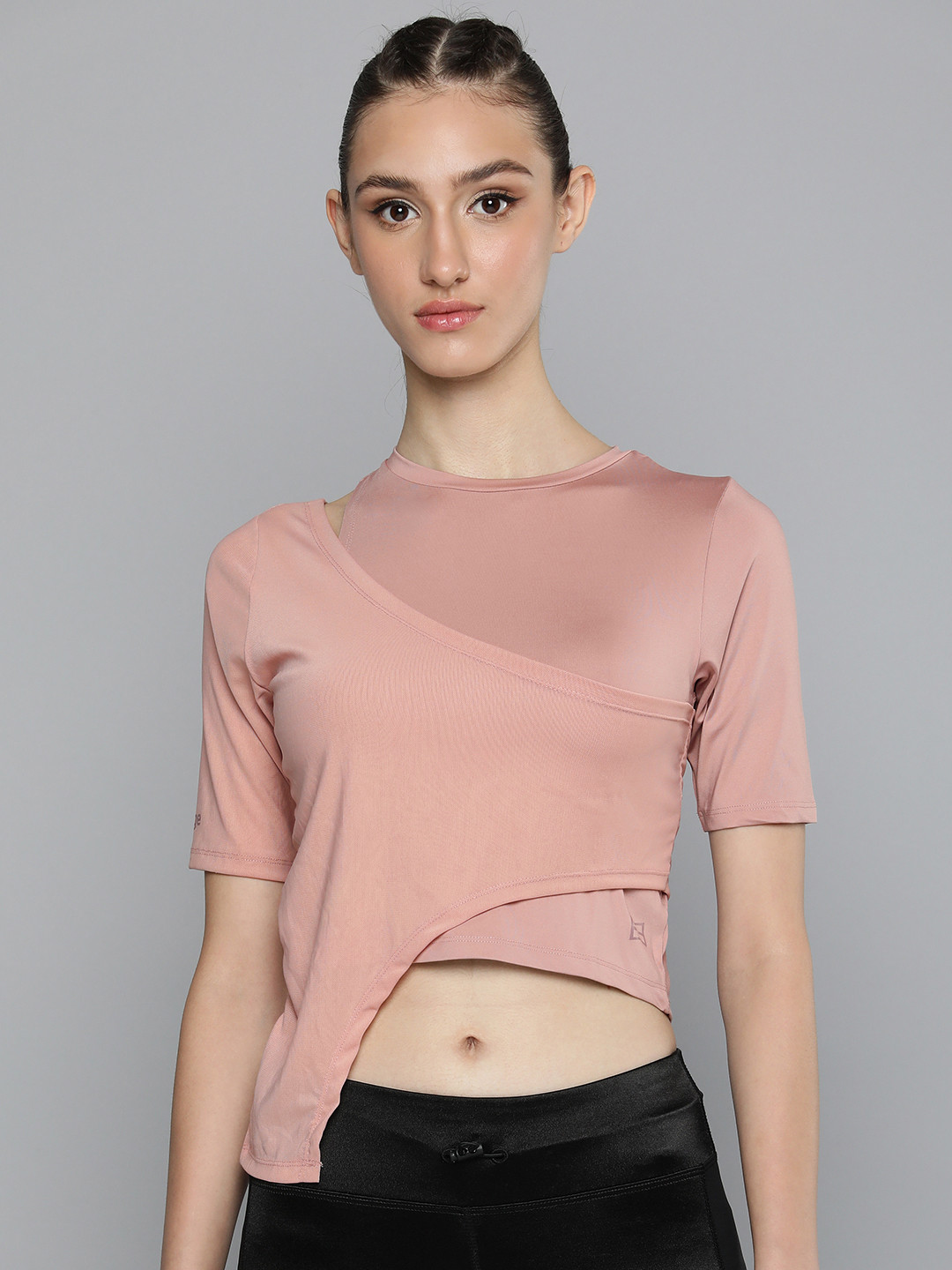 

HRX By Hrithik Roshan EDGE Rapid-Dry Anti-microbial Technology Slim Fit Sports T-shirts, Mauve