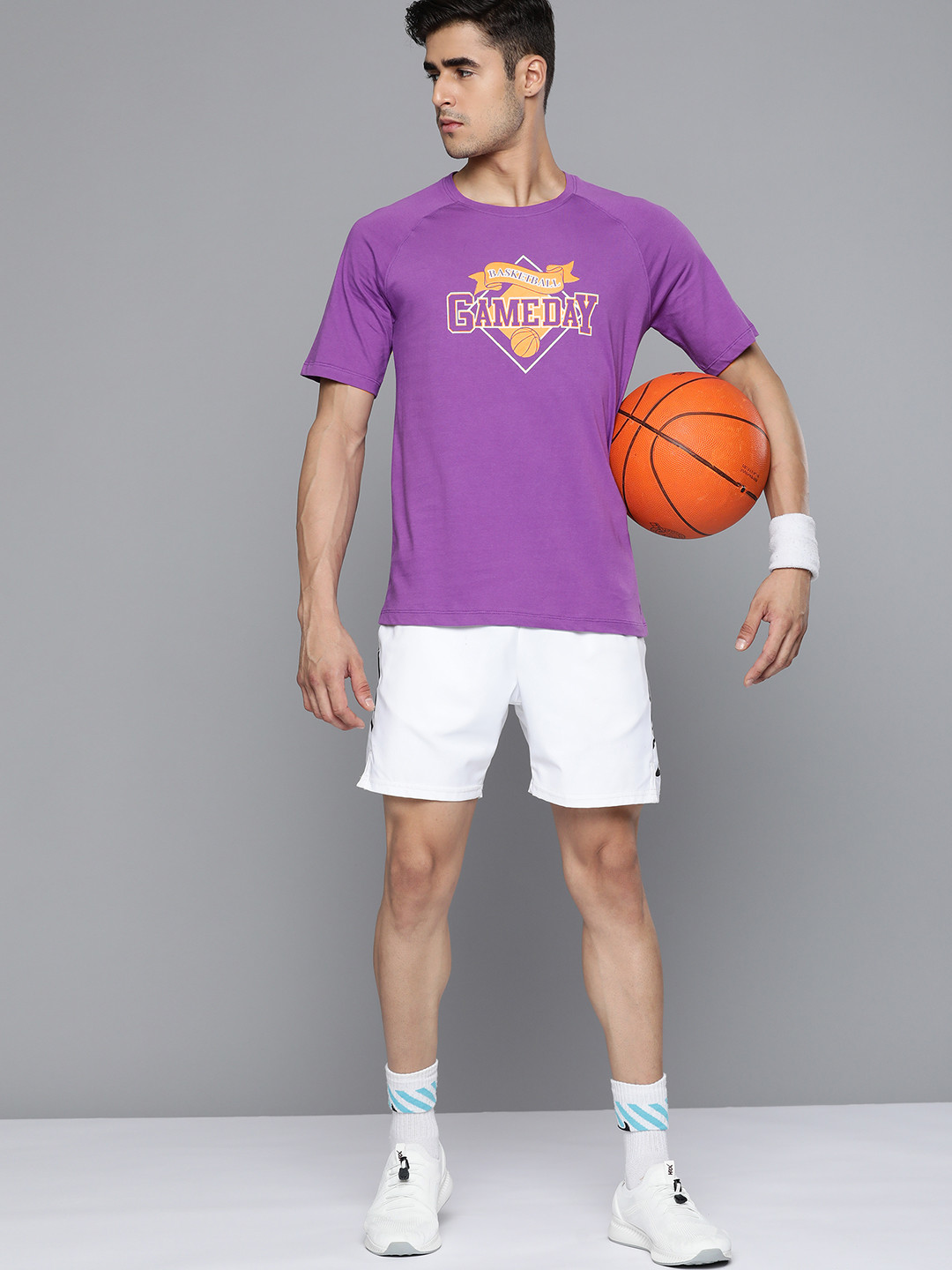 

HRX By Hrithik Roshan Basketball Men Amaranth Purple Bio-Wash Graphic Tshirt
