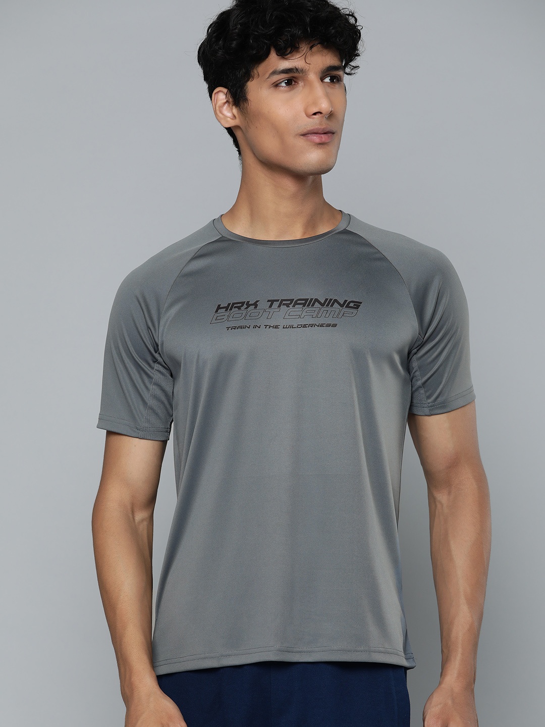 

HRX By Hrithik Roshan Training Men Pewter Rapid-Dry Typography Tshirts, Charcoal