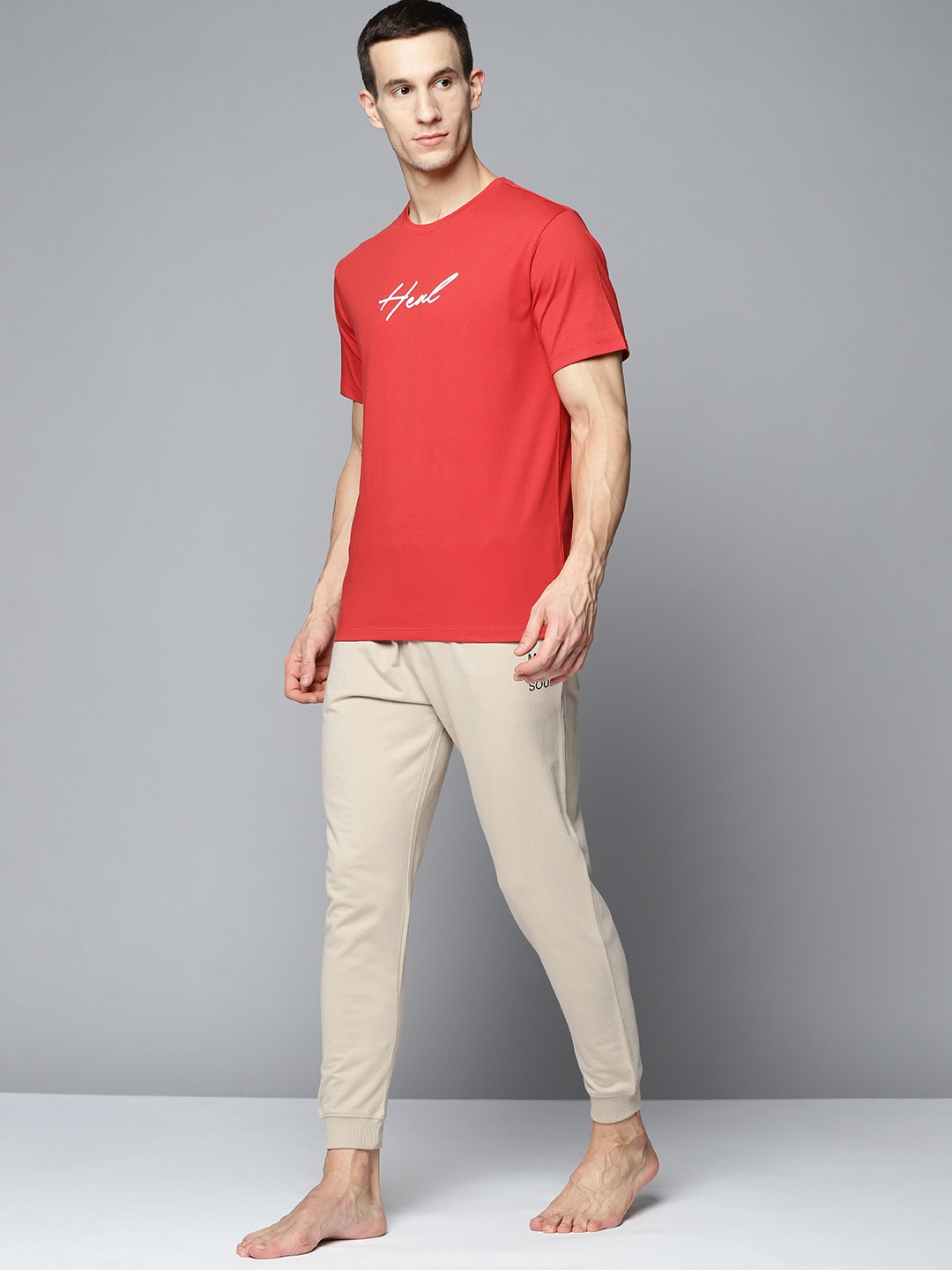 

HRX By Hrithik Roshan Yoga Men Tandoori Spice Organic Cotton Typography Tshirts, Red