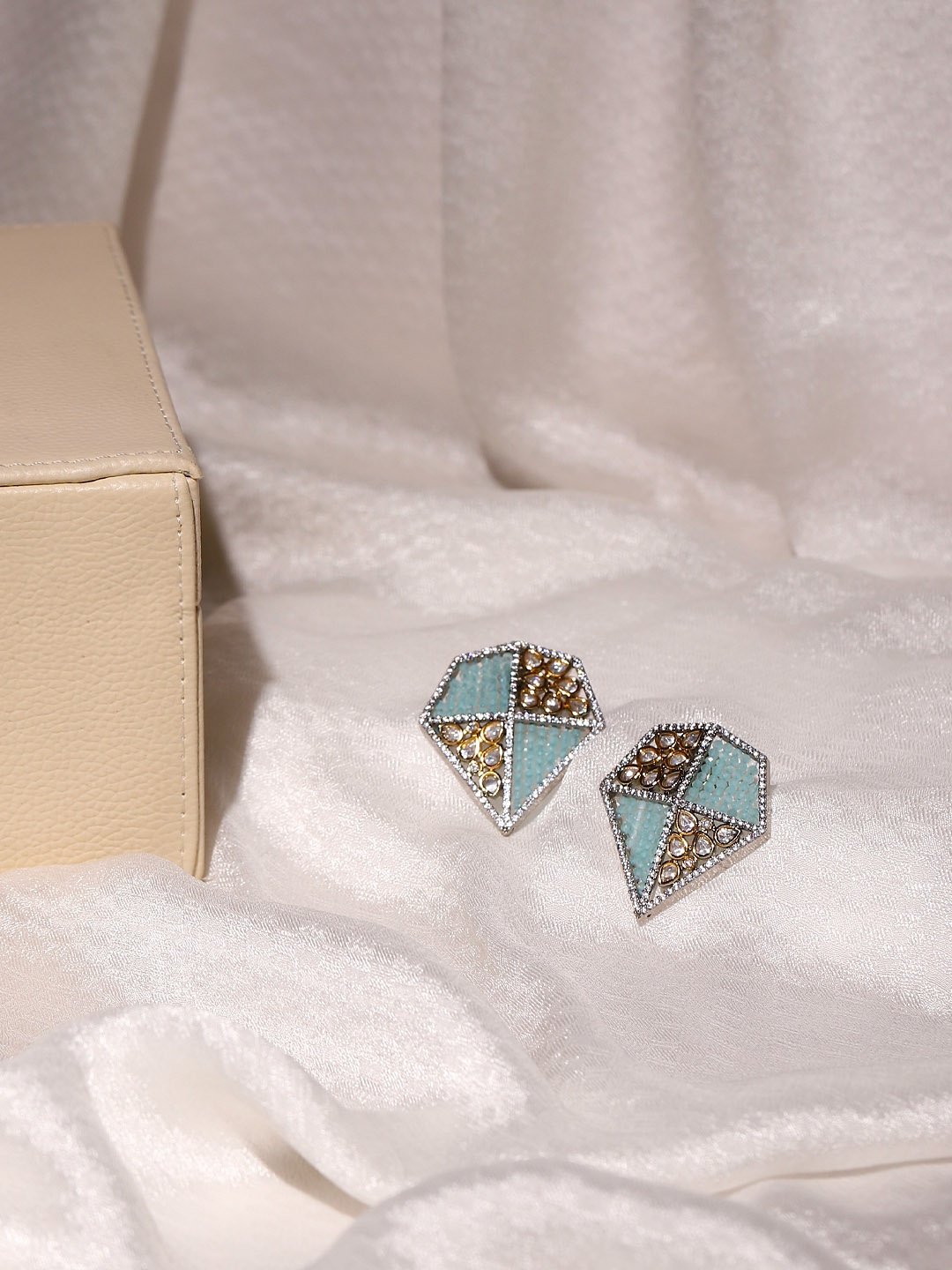 

RITU SINGH Blue Geometric Kundan Studs Earrings