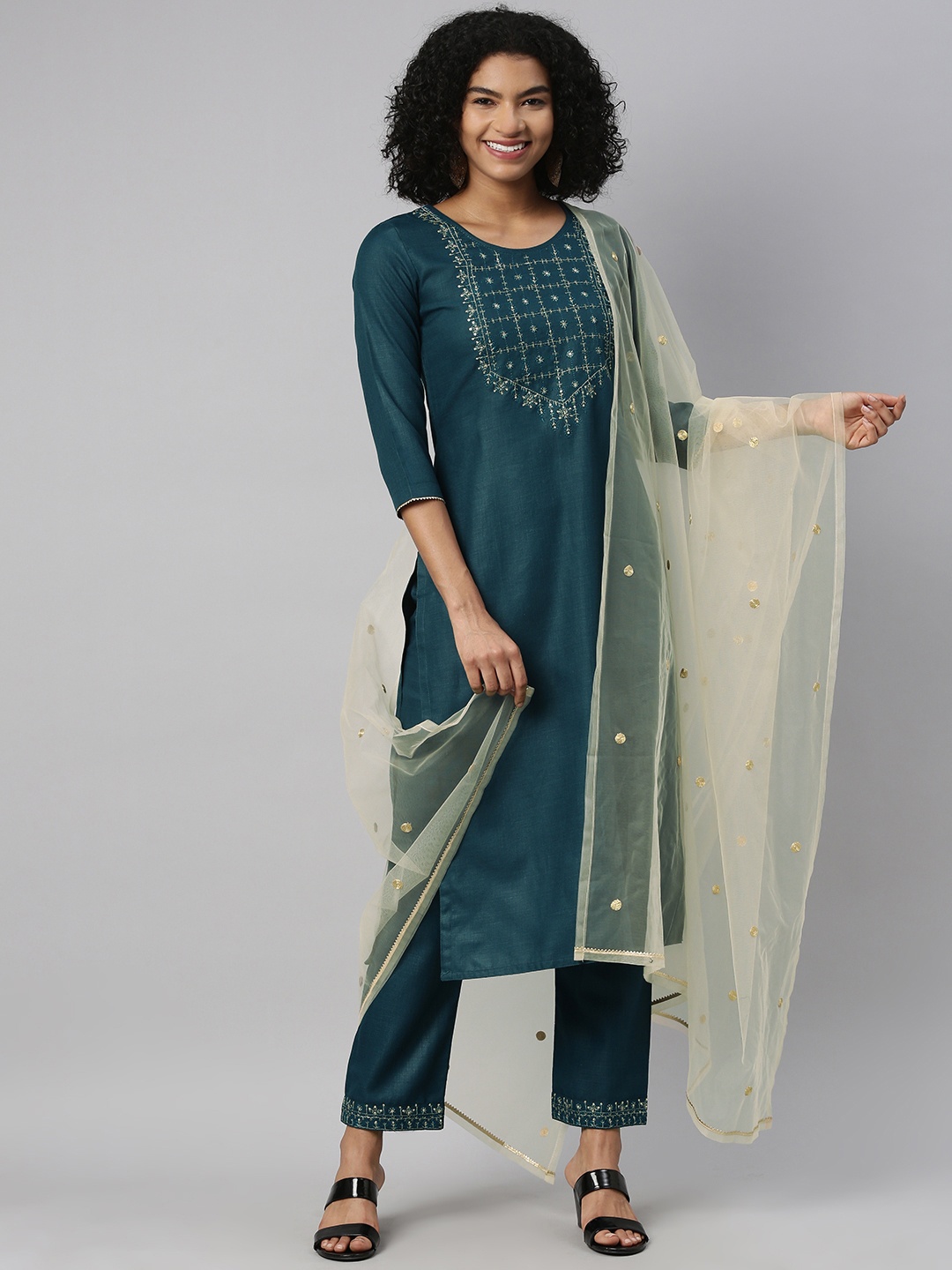 

SheWill Women Teal Green Ethnic Motifs Yoke Design Sequinned Kurta with Trousers & Dupatta