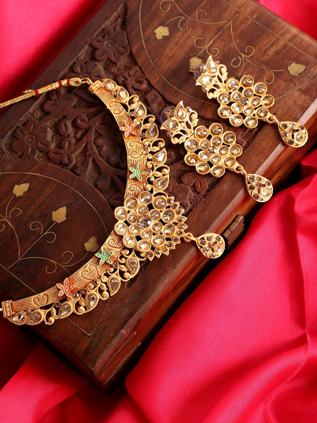 

ANIKAS CREATION Gold-Plated & Green Stone Studded Enamelled Jewellery Set