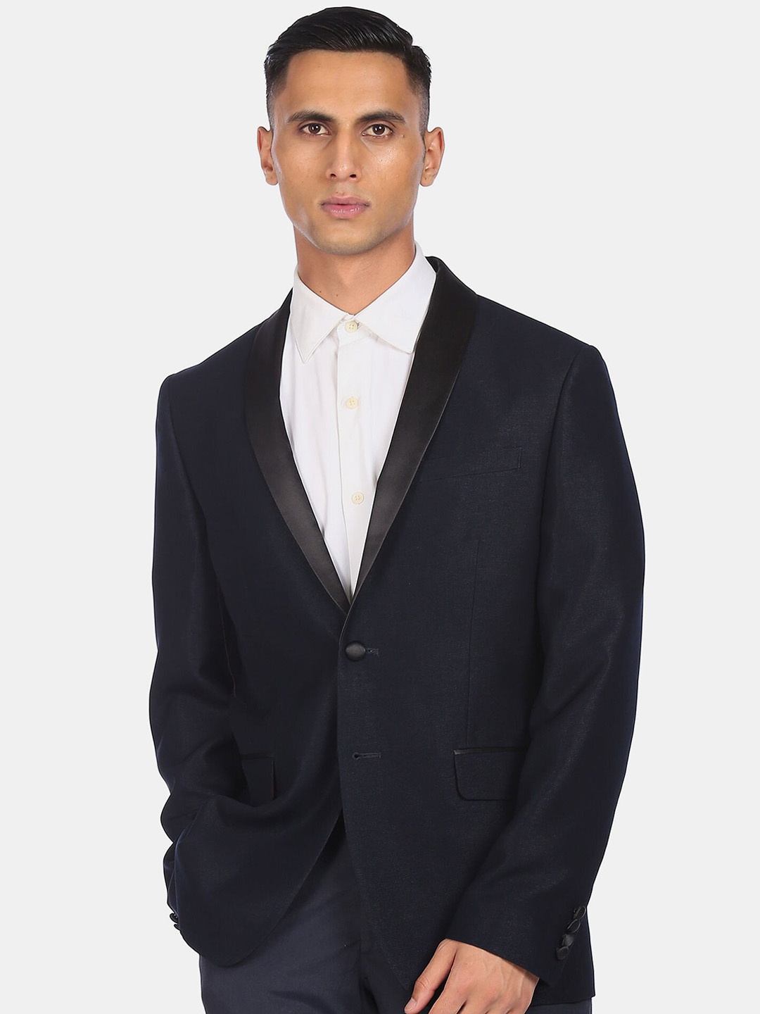 

Arrow Men Navy Blue Solid Single-Breasted Formal Blazer