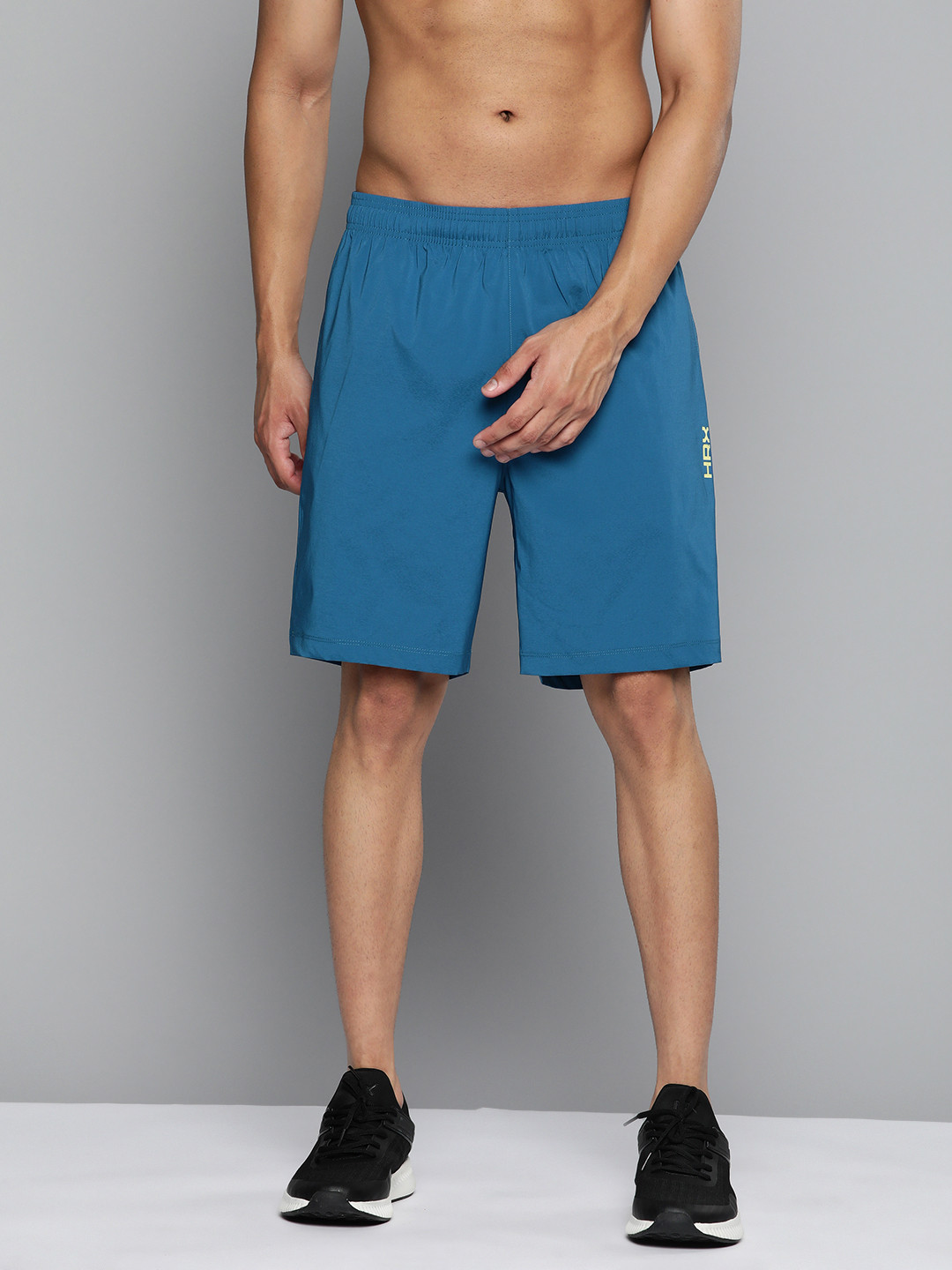 

HRX By Hrithik Roshan Training Men Rapid-Dry Brand Carrier Shorts, Teal